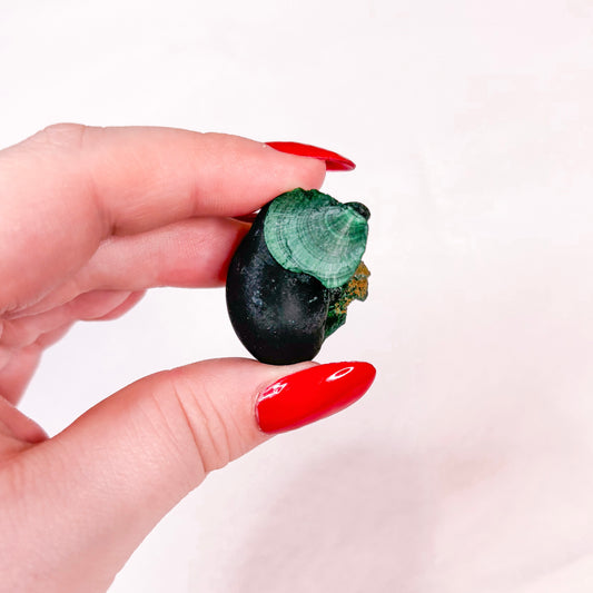 High Grade Velvet Malachite | B